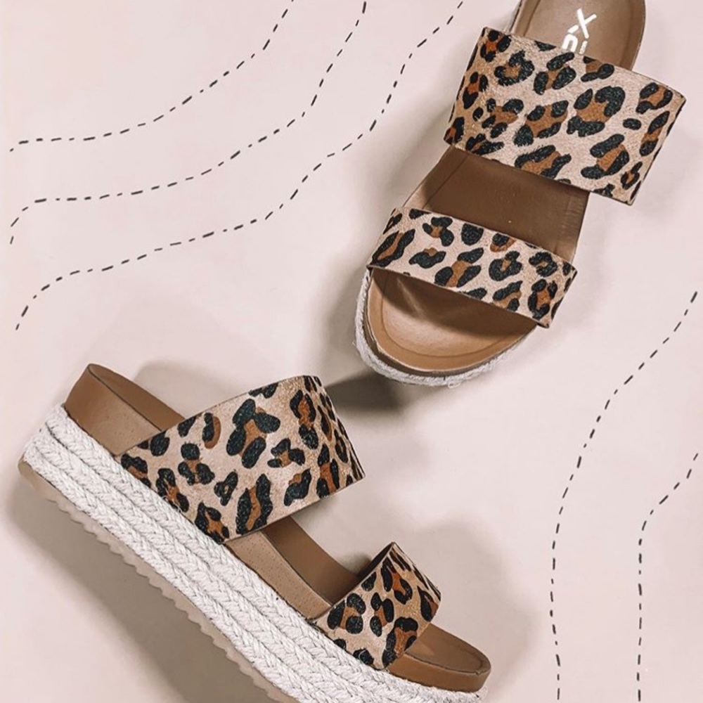 Meet your Posher, Bella